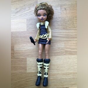 Monster High Clawdeen Wolf Doll Skulltimate Secrets Excellent Condition